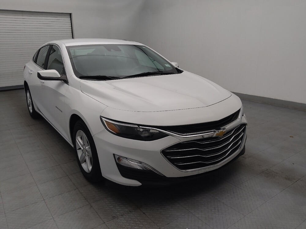 2021 Chevrolet Malibu in Winston-Salem, NC 27103 - 18076064 13