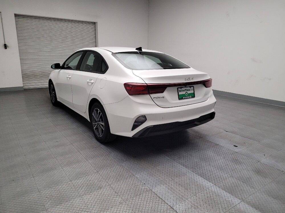 2022 Kia Forte in Torrance, CA 90504 - 18076084 5