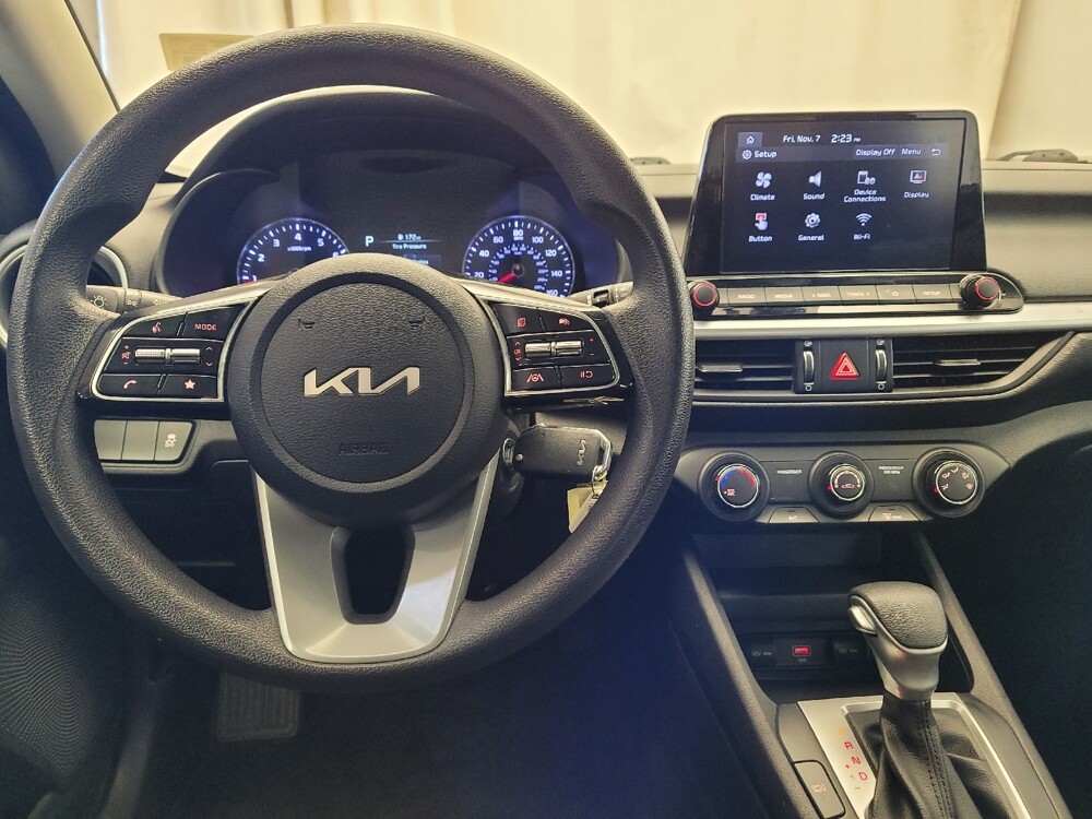 2022 Kia Forte in Torrance, CA 90504 - 18076084 22