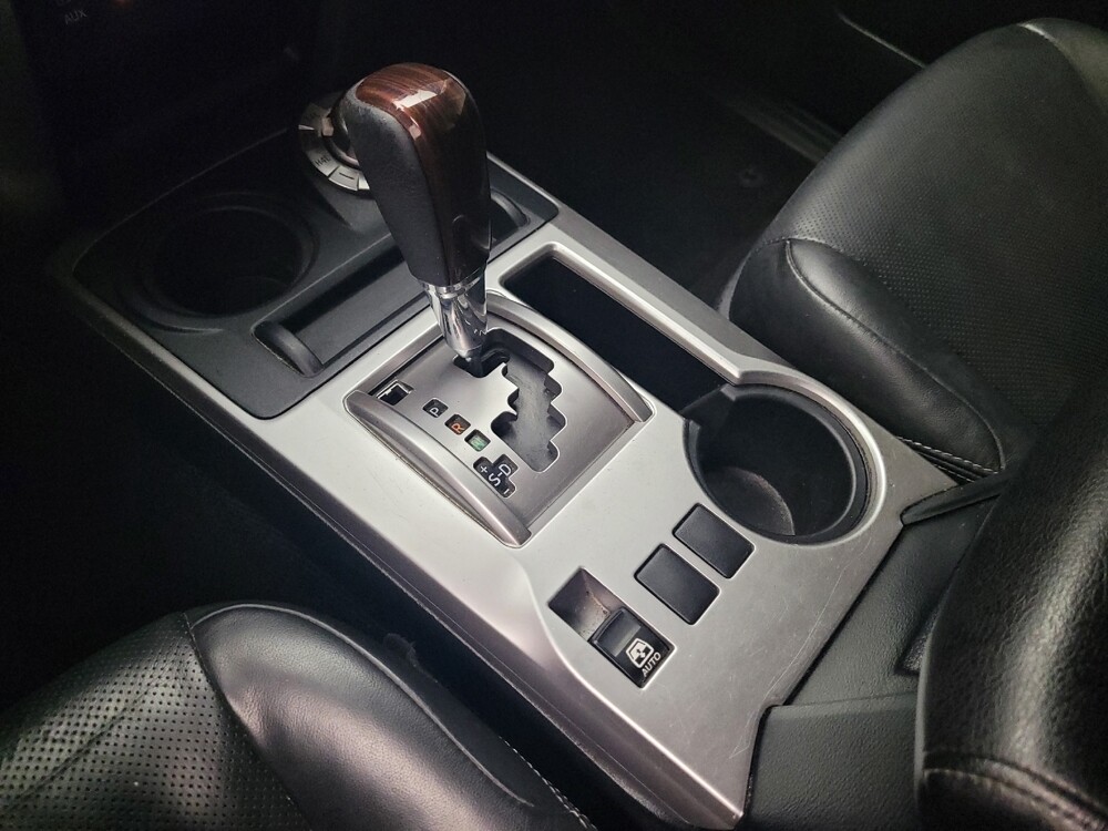 2017 Toyota 4Runner in Ft Wayne, IN 46805 - 18076085 26