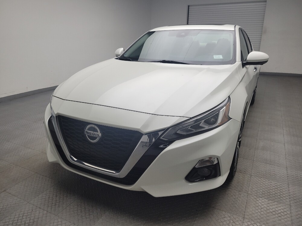 2019 Nissan Altima in Ft Wayne, IN 46805 - 18076089 15