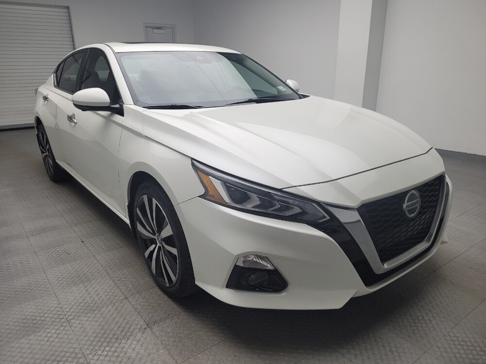2019 Nissan Altima in Ft Wayne, IN 46805 - 18076089 13