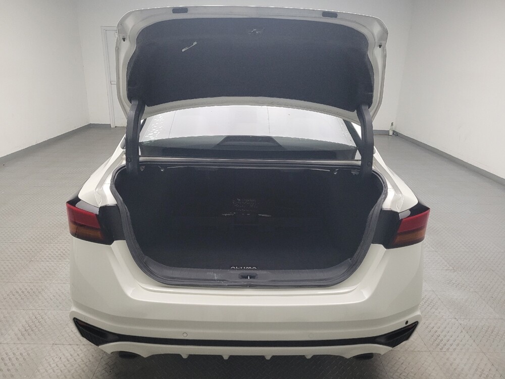 2019 Nissan Altima in Ft Wayne, IN 46805 - 18076089 29