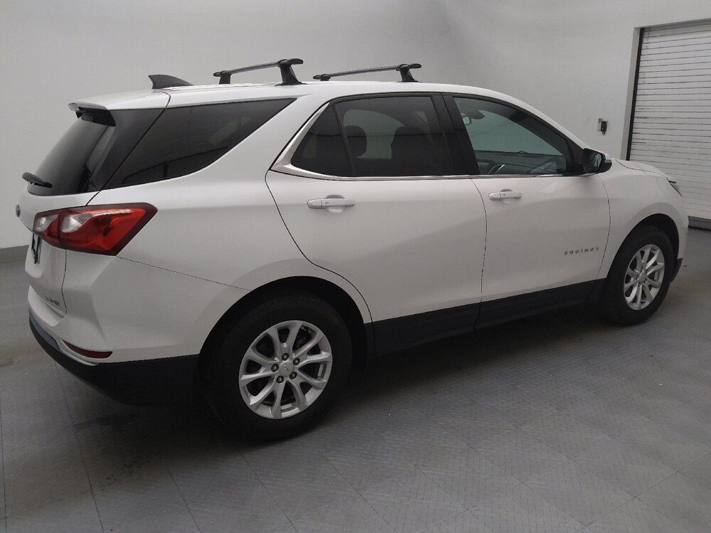 2018 Chevrolet Equinox in Fayetteville, NC 28304 - 18076090 10