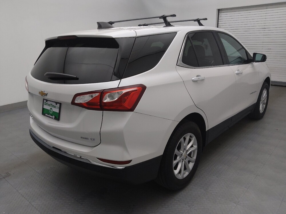2018 Chevrolet Equinox in Fayetteville, NC 28304 - 18076090 9