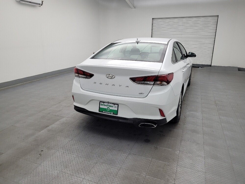 2018 Hyundai Sonata in Cincinnati, OH 45255 - 18076113 7