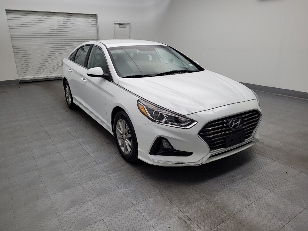 2018 Hyundai Sonata in Cincinnati, OH 45255 - 18076113 13