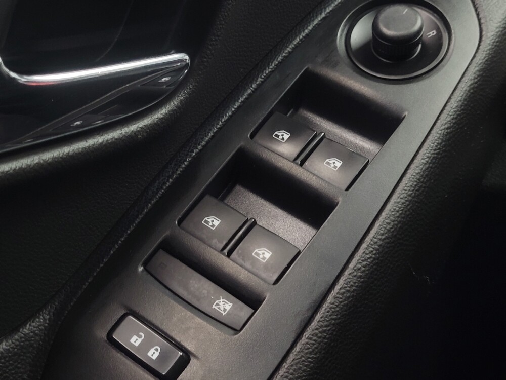 2017 Chevrolet Trax in Ft Wayne, IN 46805 - 18076168 27