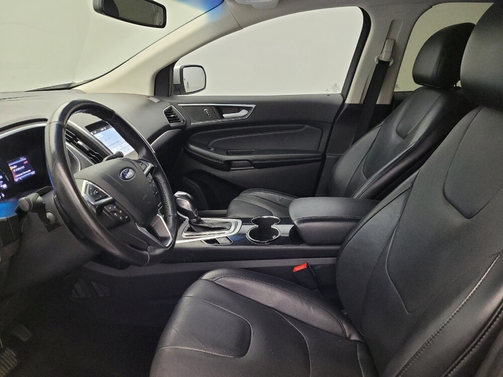 2017 Ford Edge in Mesa, AZ 85210 - 18076187 17
