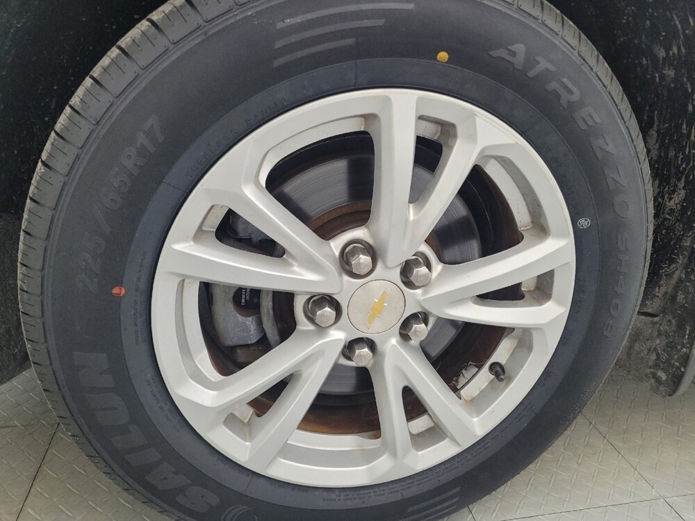 2017 Chevrolet Equinox in Jackson, MS 39211 - 18076192 31