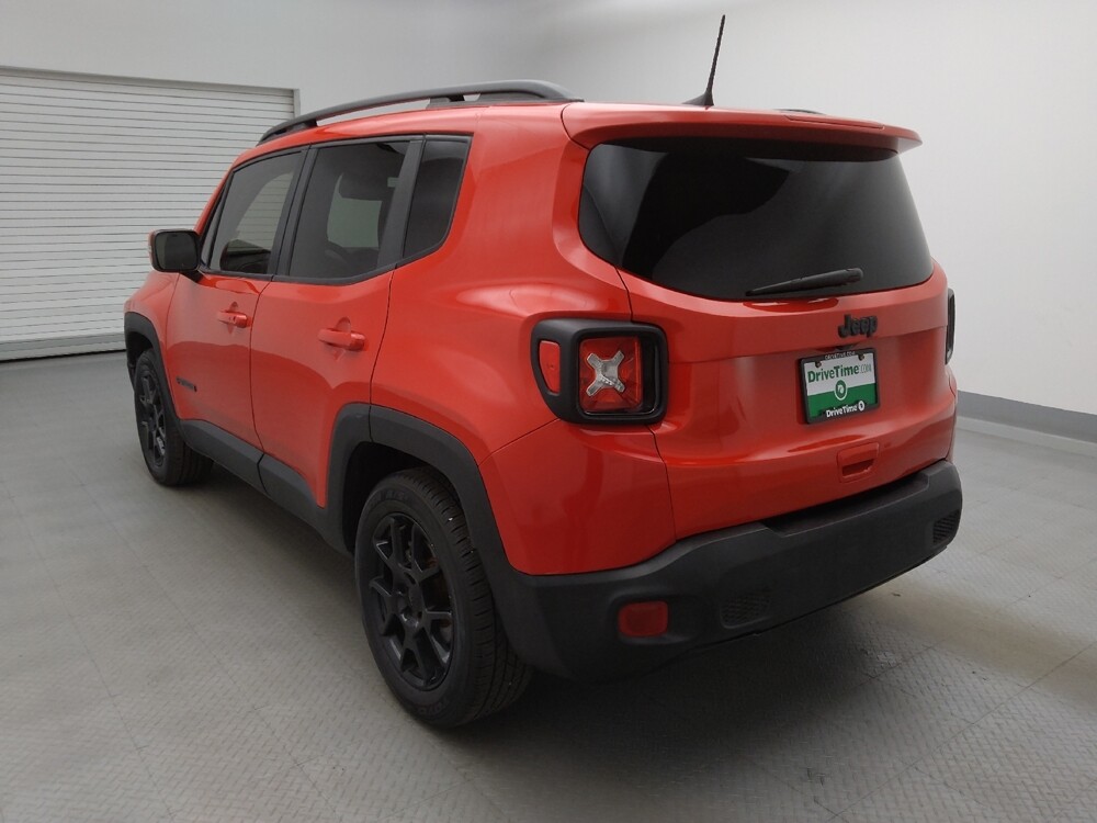 2019 Jeep Renegade in Wichita, KS 67207 - 18076197 10