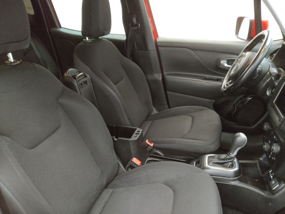 2019 Jeep Renegade in Wichita, KS 67207 - 18076197 21