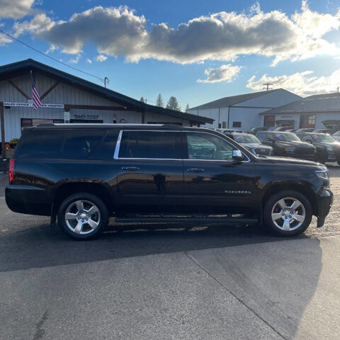 2017 Chevrolet Suburban in Coeur d&amp;#039;Alene, ID 83815 - 18076220 7