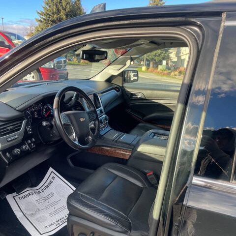 2017 Chevrolet Suburban in Coeur d&amp;#039;Alene, ID 83815 - 18076220 11