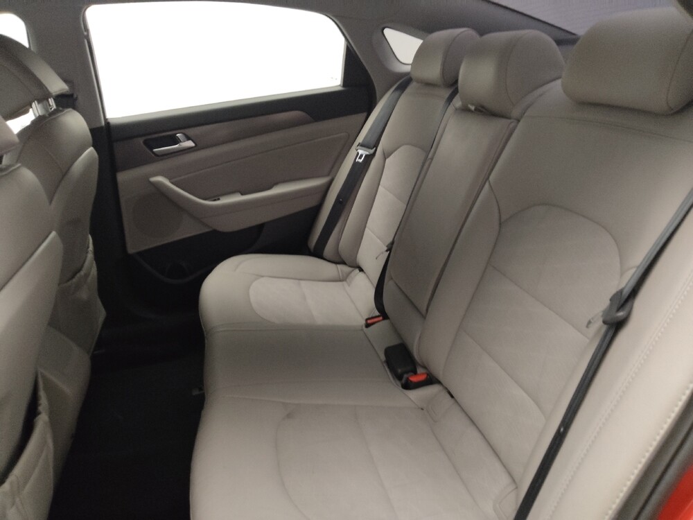 2017 Hyundai Sonata in Marietta, GA 30062 - 18076240 18