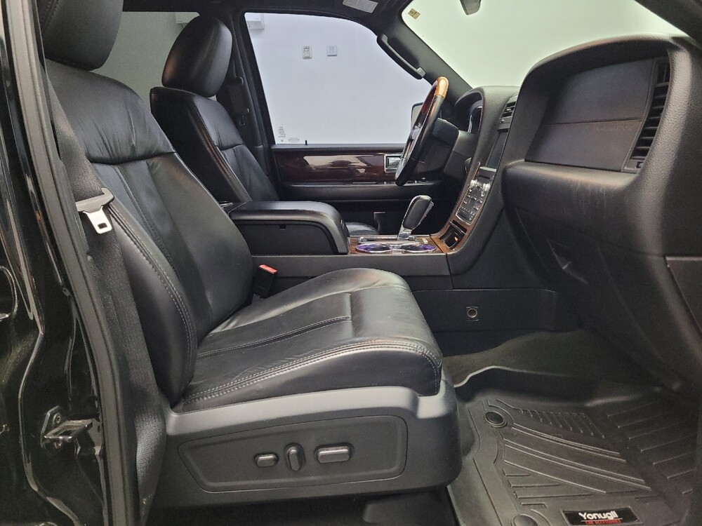 2016 Lincoln Navigator in Plano, TX 75074 - 18076247 21