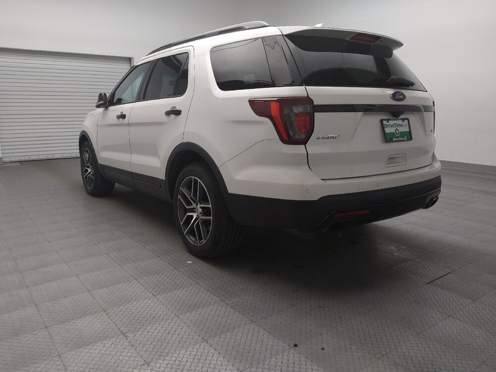 2016 Ford Explorer in Lewisville, TX 75067 - 18076252 5