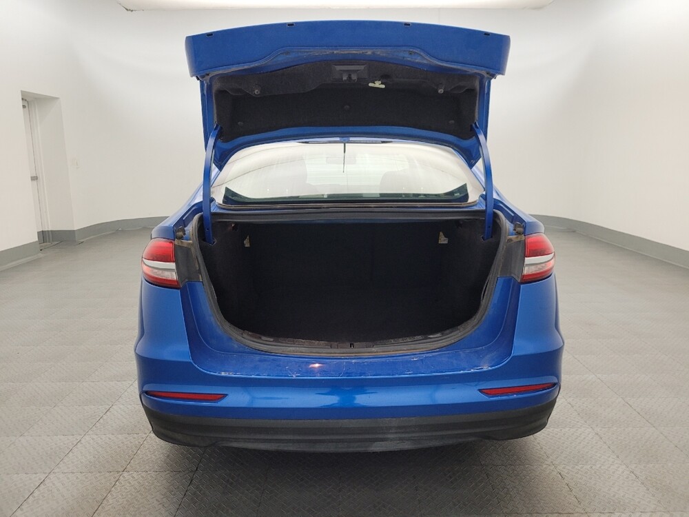 2019 Ford Fusion in Glendale, AZ 85301 - 18076258 29