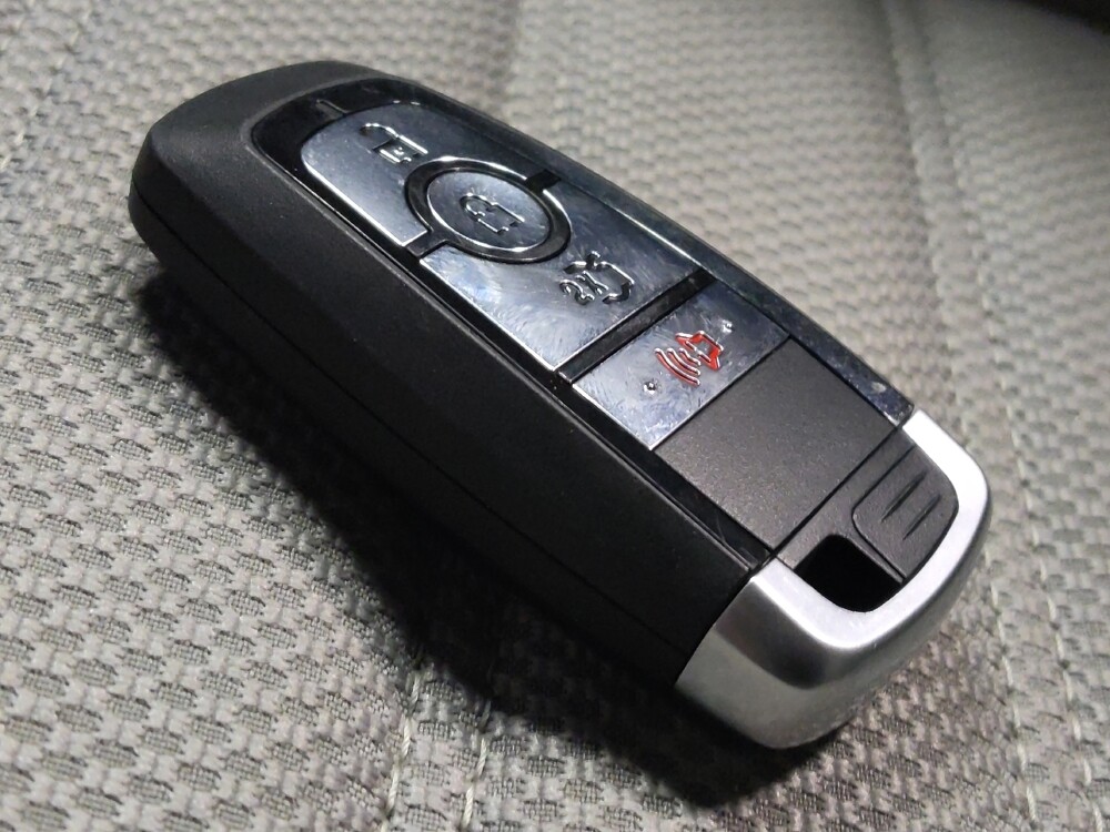 2019 Ford Fusion in Glendale, AZ 85301 - 18076258 32