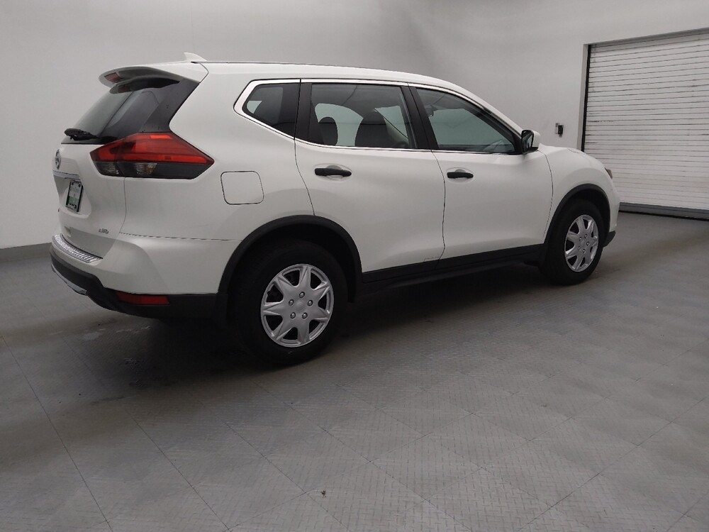 2017 Nissan Rogue in Raleigh, NC 27604 - 18076272 10