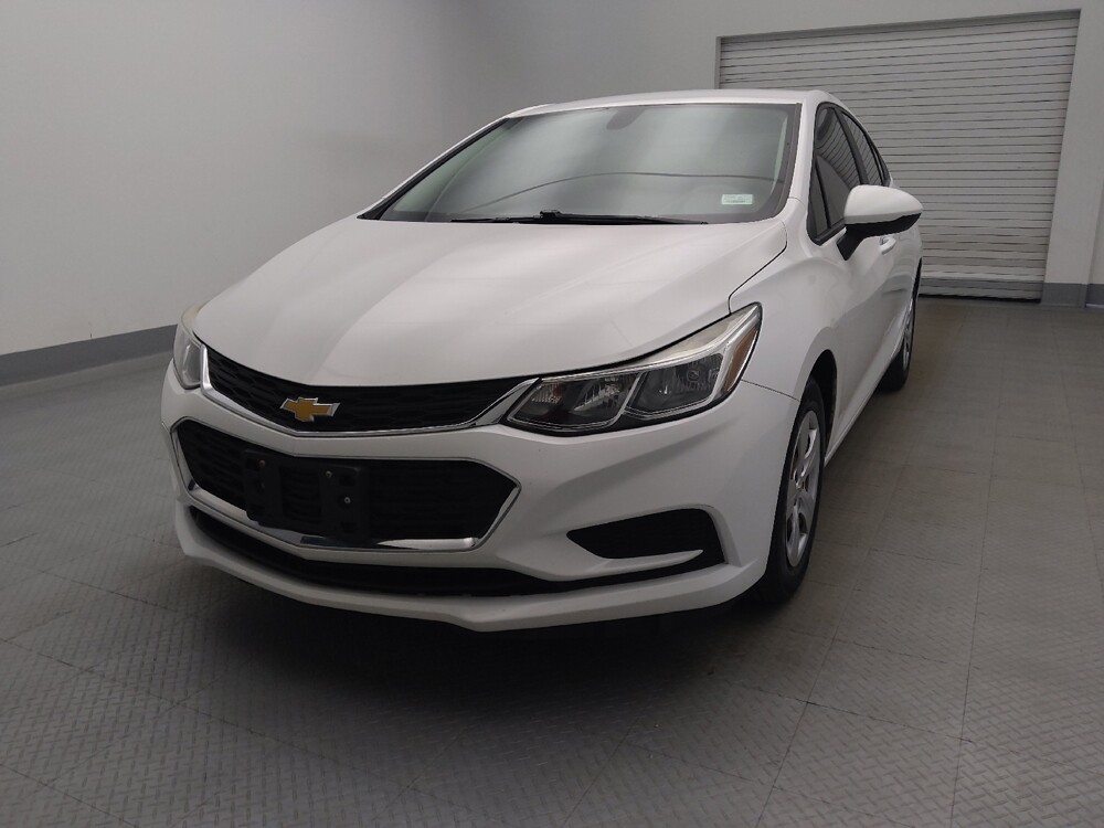 2018 Chevrolet Cruze in Lakewood, CO 80215 - 18076273 15