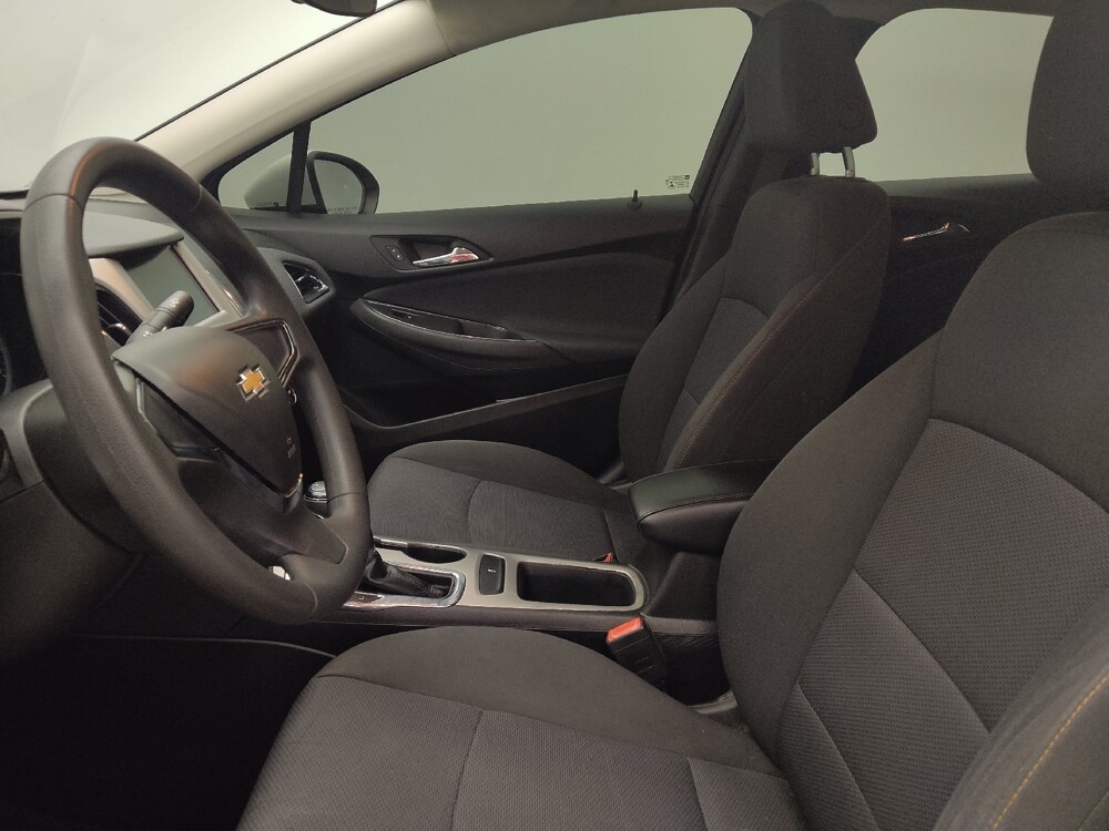 2018 Chevrolet Cruze in Lakewood, CO 80215 - 18076273 17