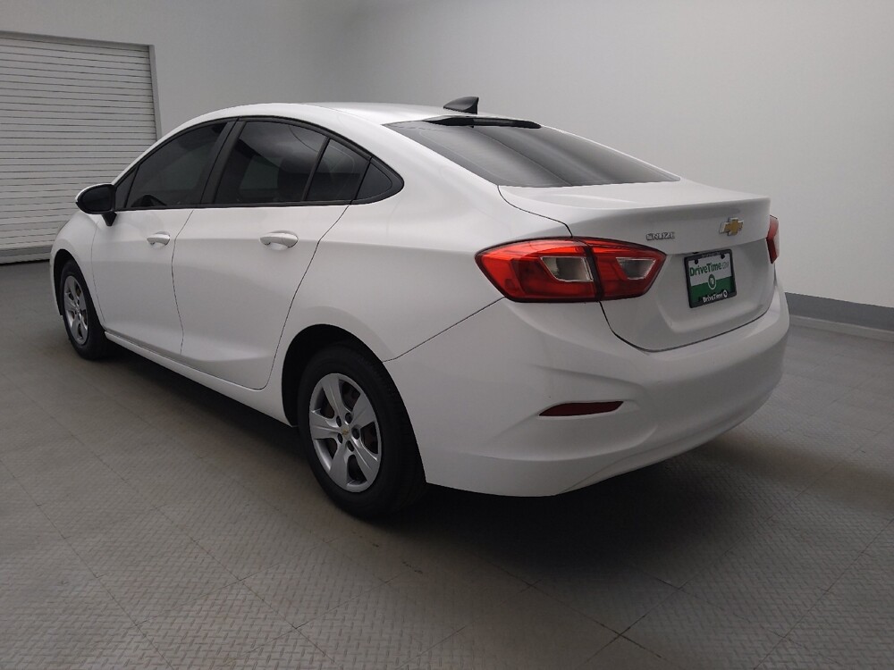 2018 Chevrolet Cruze in Lakewood, CO 80215 - 18076273 5