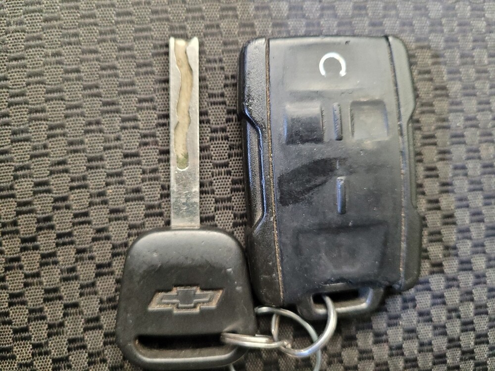 2015 Chevrolet Silverado 1500 in Louisville, KY 40258 - 18076284 32