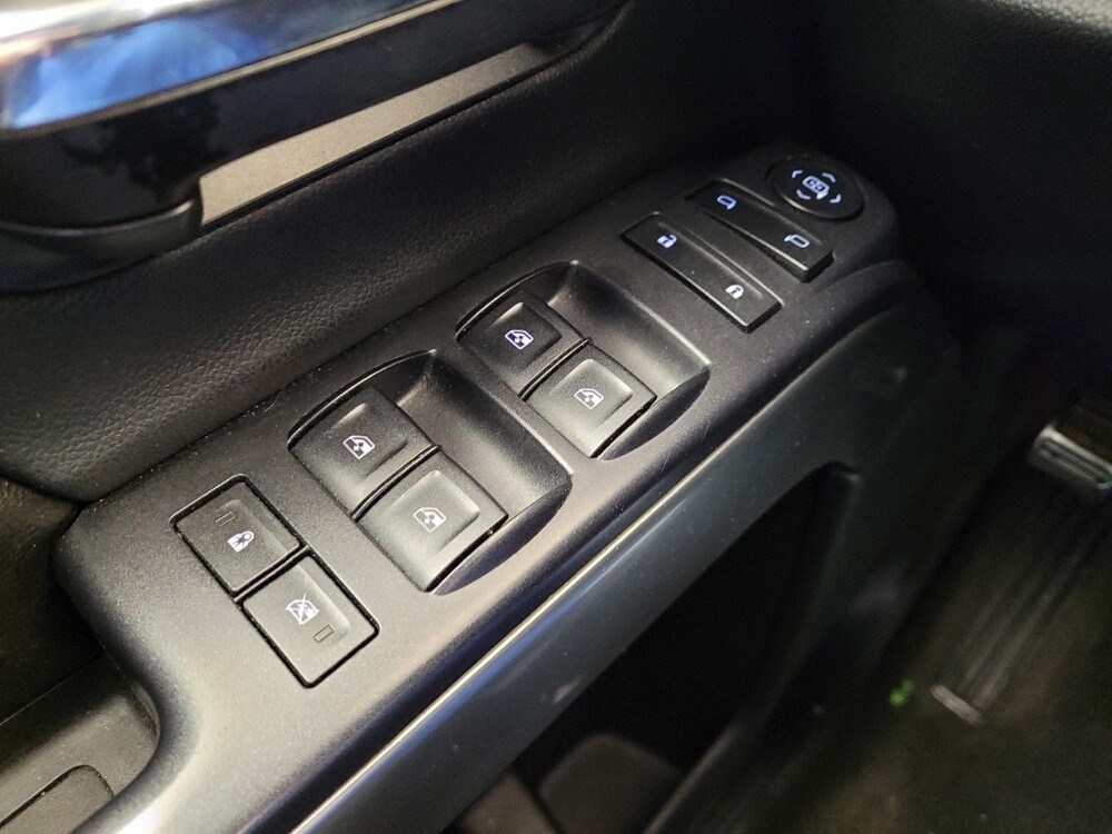 2015 Chevrolet Silverado 1500 in Louisville, KY 40258 - 18076284 27