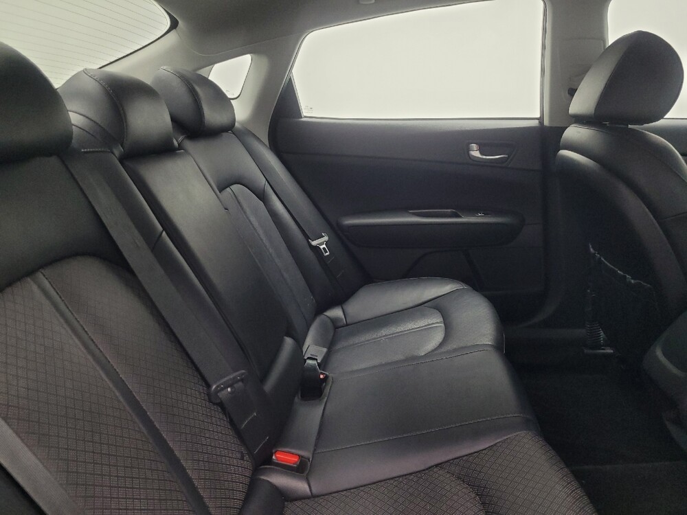 2020 Kia Optima in Mishawaka, IN 46545 - 18076290 19