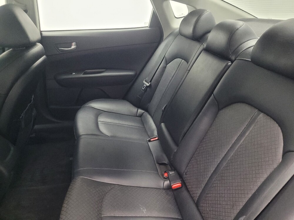 2020 Kia Optima in Mishawaka, IN 46545 - 18076290 18