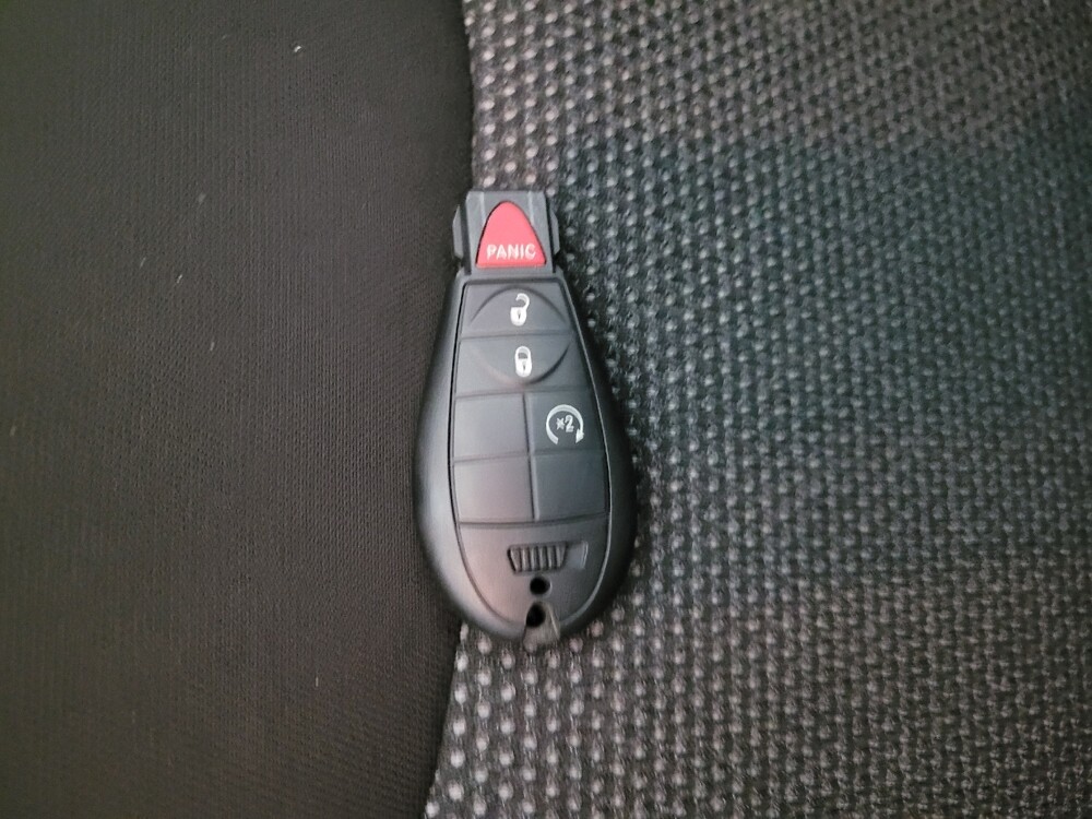 2019 Jeep Cherokee in Henrico, VA 23223 - 18076292 32