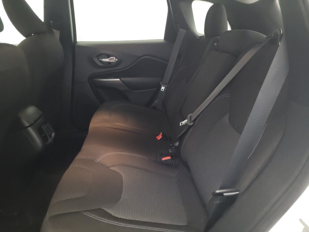 2019 Jeep Cherokee in Henrico, VA 23223 - 18076292 18