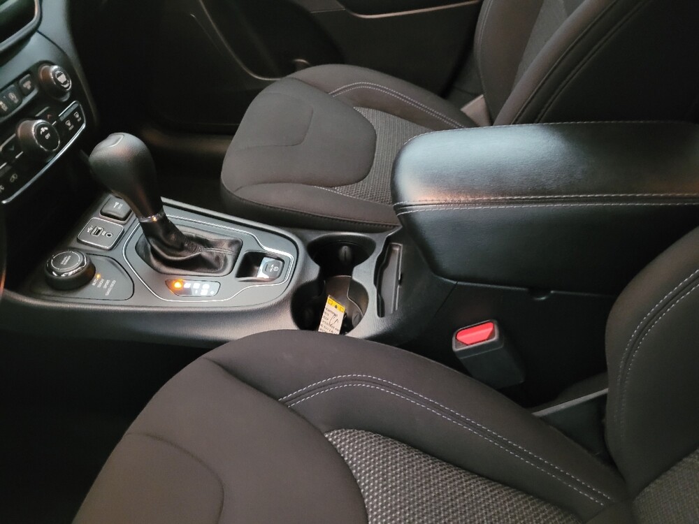 2019 Jeep Cherokee in Henrico, VA 23223 - 18076292 26