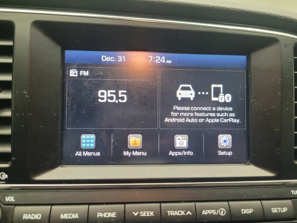 2018 Hyundai Elantra in Eastpointe, MI 48021 - 18076299 25