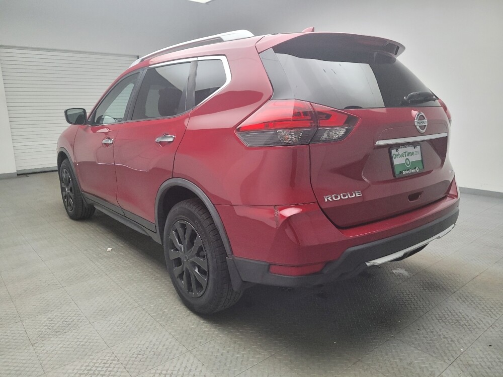 2017 Nissan Rogue in Grand Rapids, MI 49508 - 18076308 5