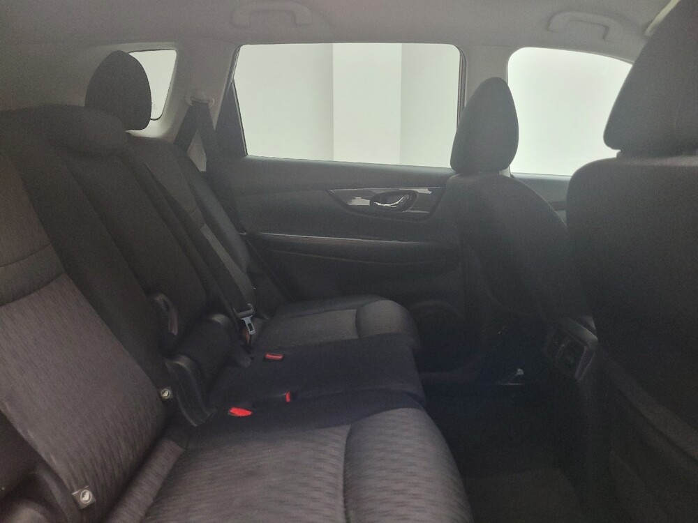 2017 Nissan Rogue in Grand Rapids, MI 49508 - 18076308 19