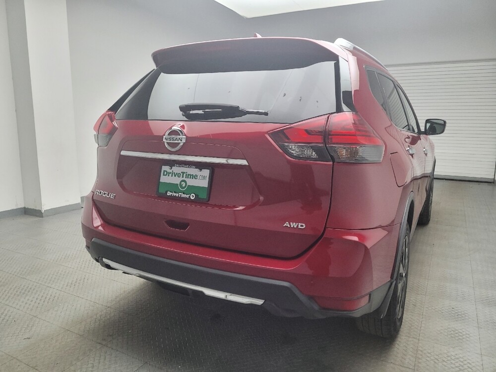 2017 Nissan Rogue in Grand Rapids, MI 49508 - 18076308 7