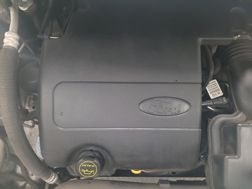 2016 Ford Explorer in Grand Rapids, MI 49508 - 18076312 30