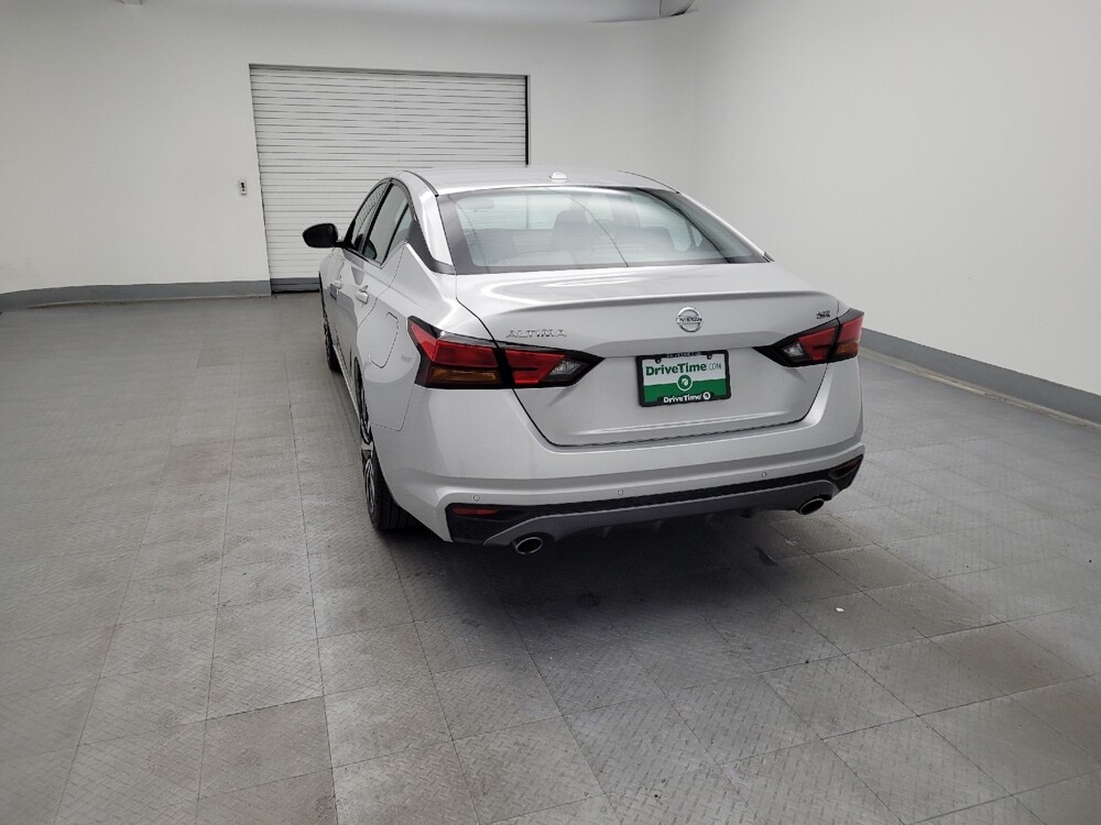 2020 Nissan Altima in Louisville, KY 40258 - 18076323 6