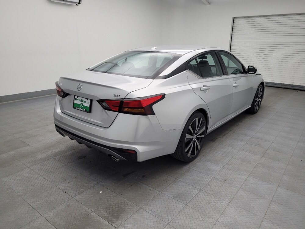 2020 Nissan Altima in Louisville, KY 40258 - 18076323 9