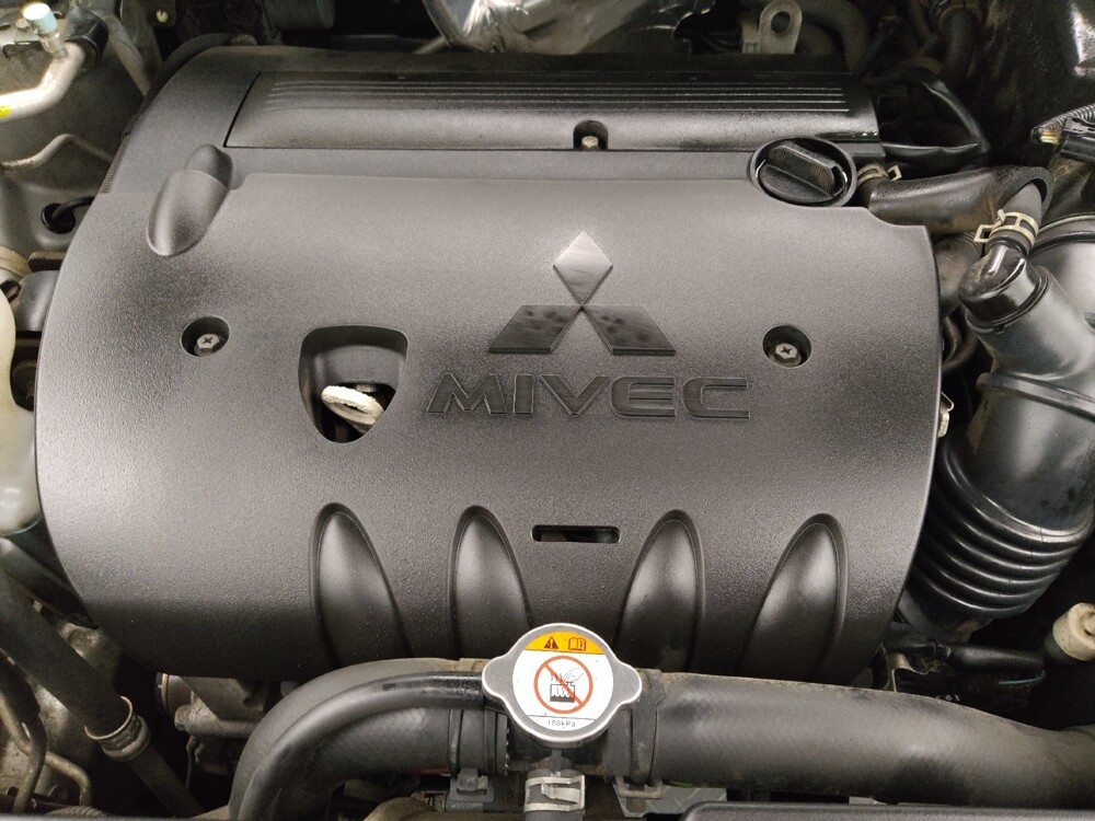 2019 Mitsubishi Outlander Sport in Denver, CO 80012 - 18076326 30