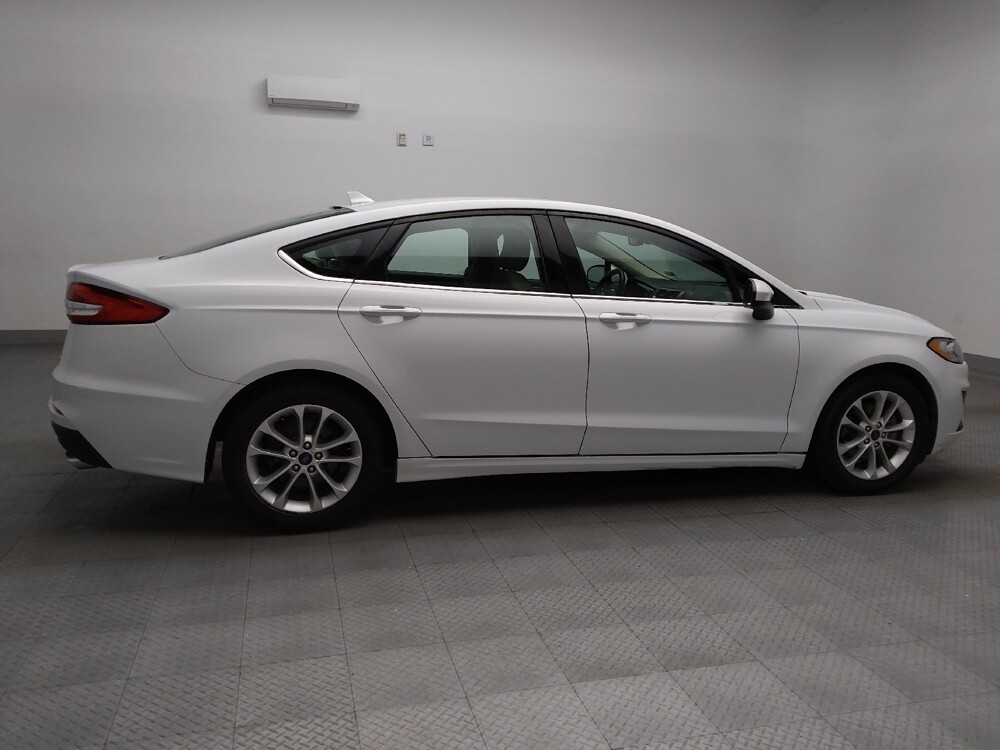 2019 Ford Fusion in Plano, TX 75074 - 18076339 10