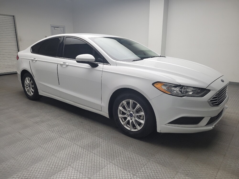 2017 Ford Fusion in Eastpointe, MI 48021 - 18076352 11