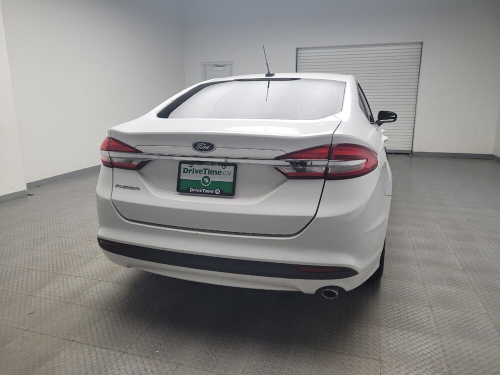 2017 Ford Fusion in Eastpointe, MI 48021 - 18076352 7