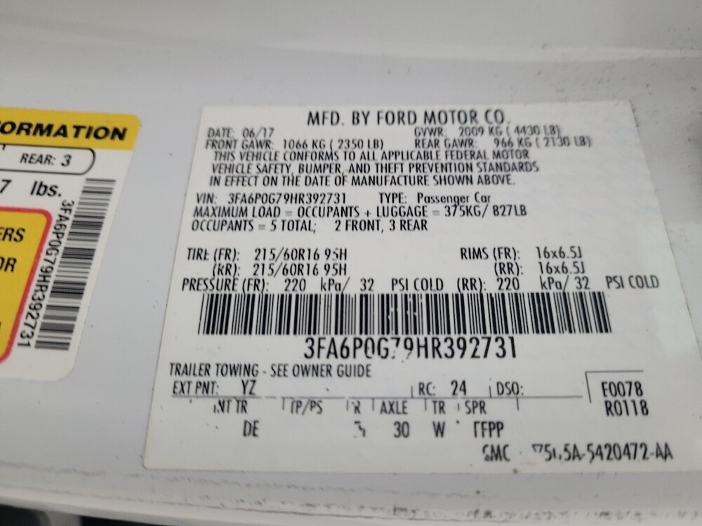 2017 Ford Fusion in Eastpointe, MI 48021 - 18076352 33