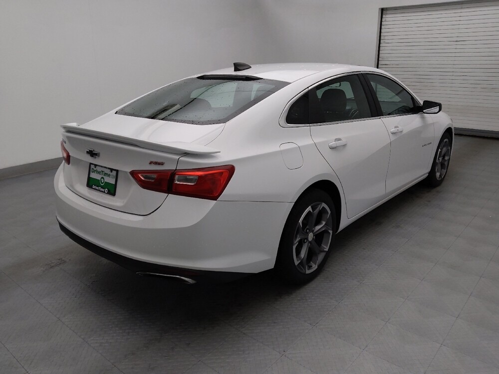 2019 Chevrolet Malibu in Raleigh, NC 27604 - 18076397 9