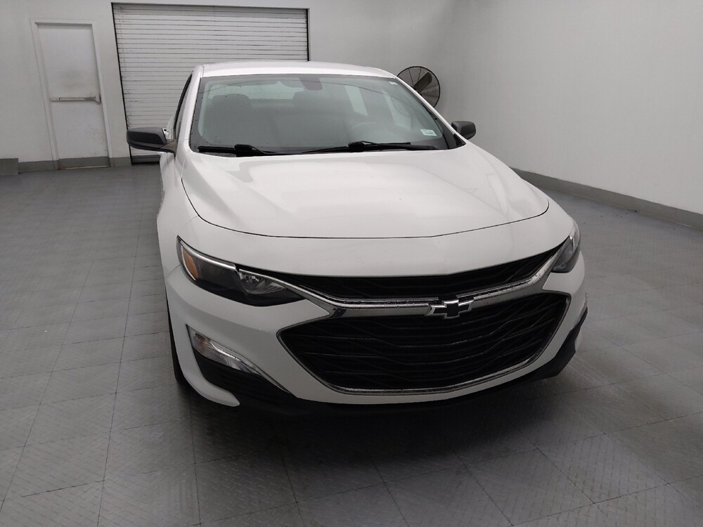 2019 Chevrolet Malibu in Raleigh, NC 27604 - 18076397 14