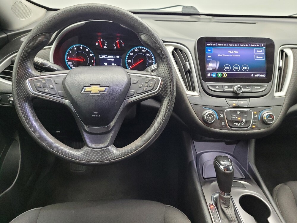 2020 Chevrolet Malibu in Las Vegas, NV 89102 - 18076411 22