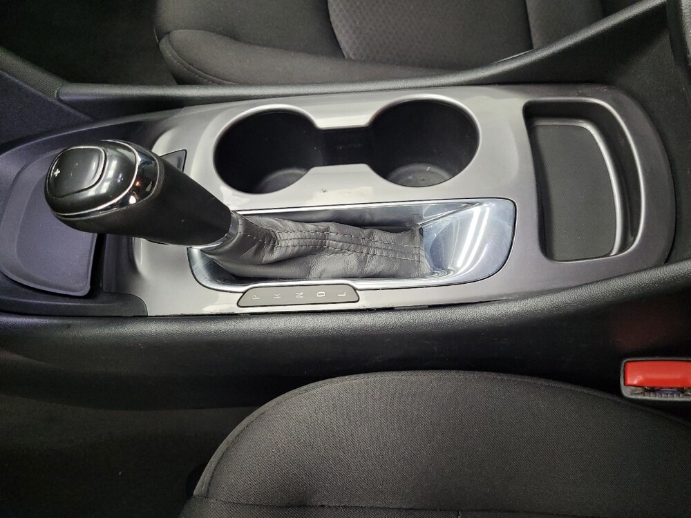 2020 Chevrolet Malibu in Las Vegas, NV 89102 - 18076411 26